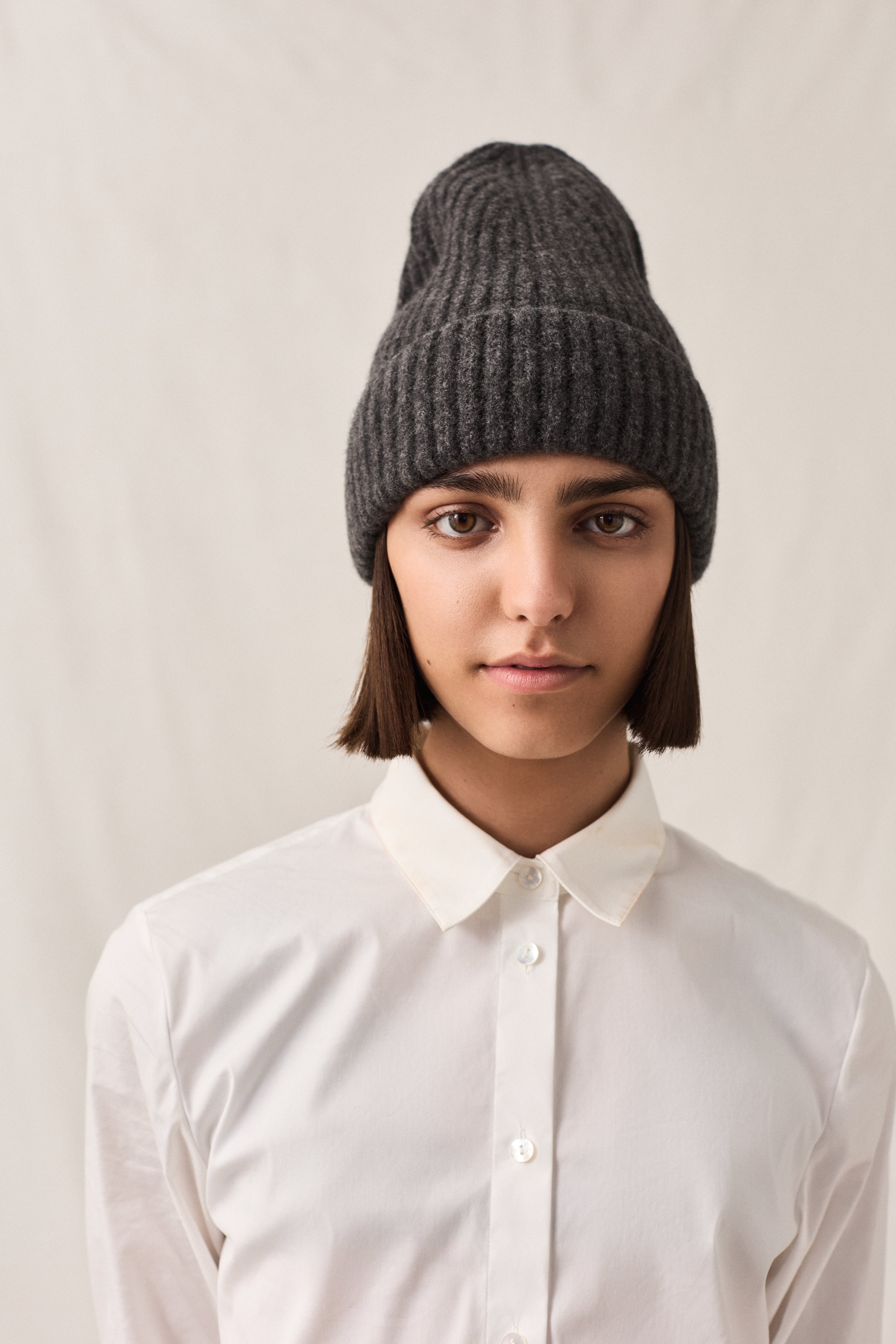 Cashmere Row Toque Charcoal