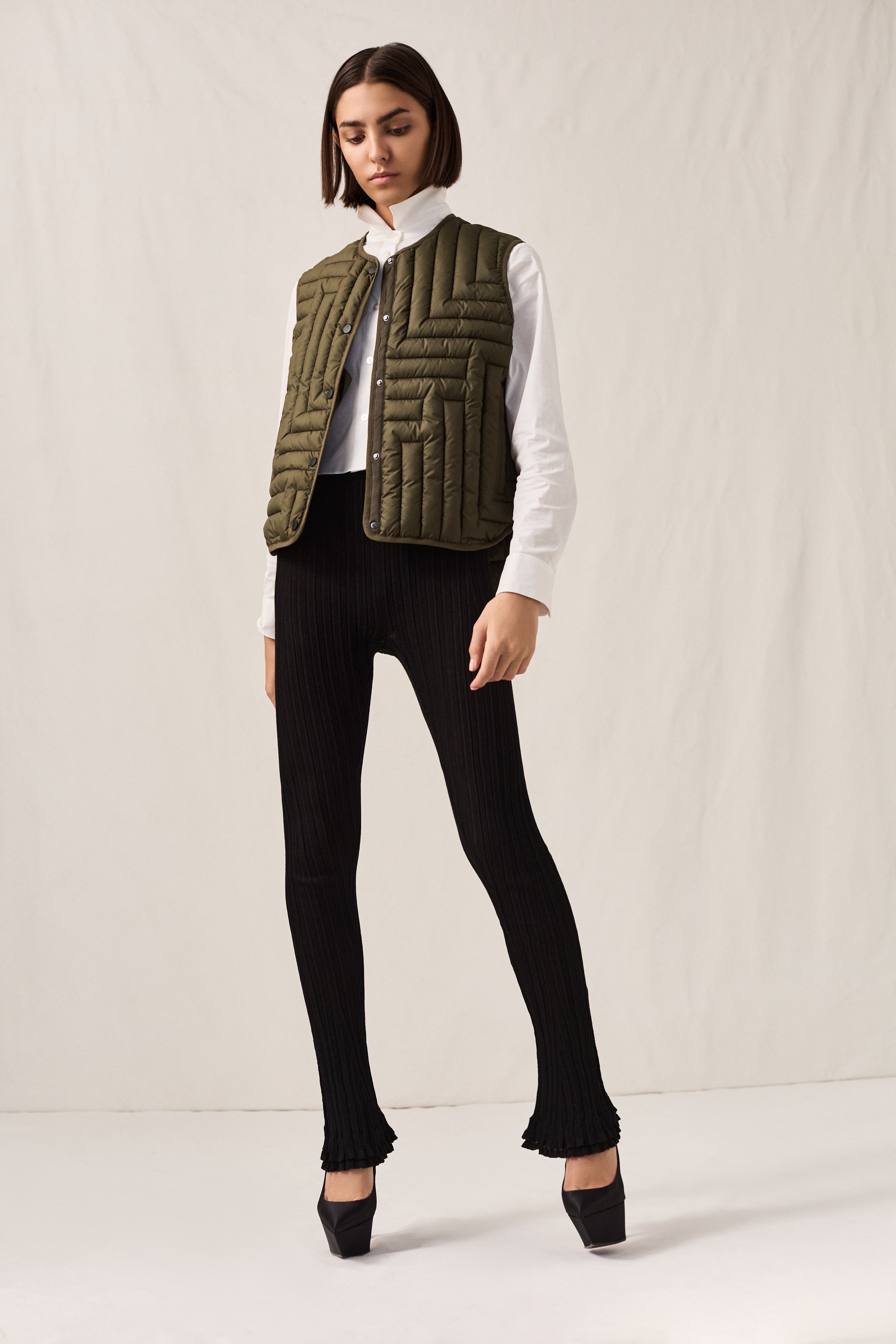 L Quilt Crop Vest Pine