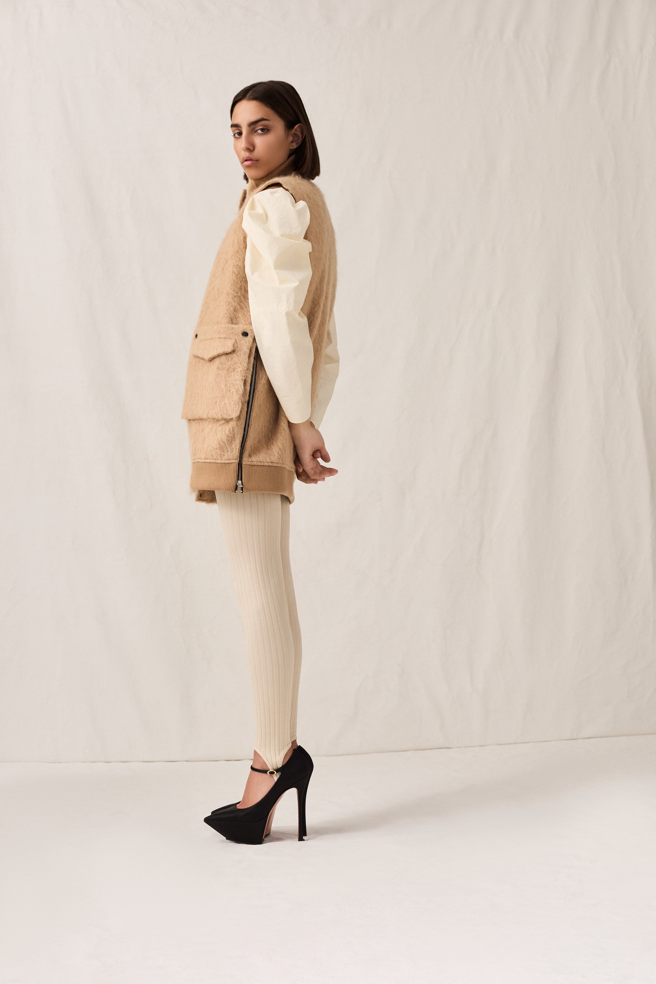 Mohair Block Vest in Dune