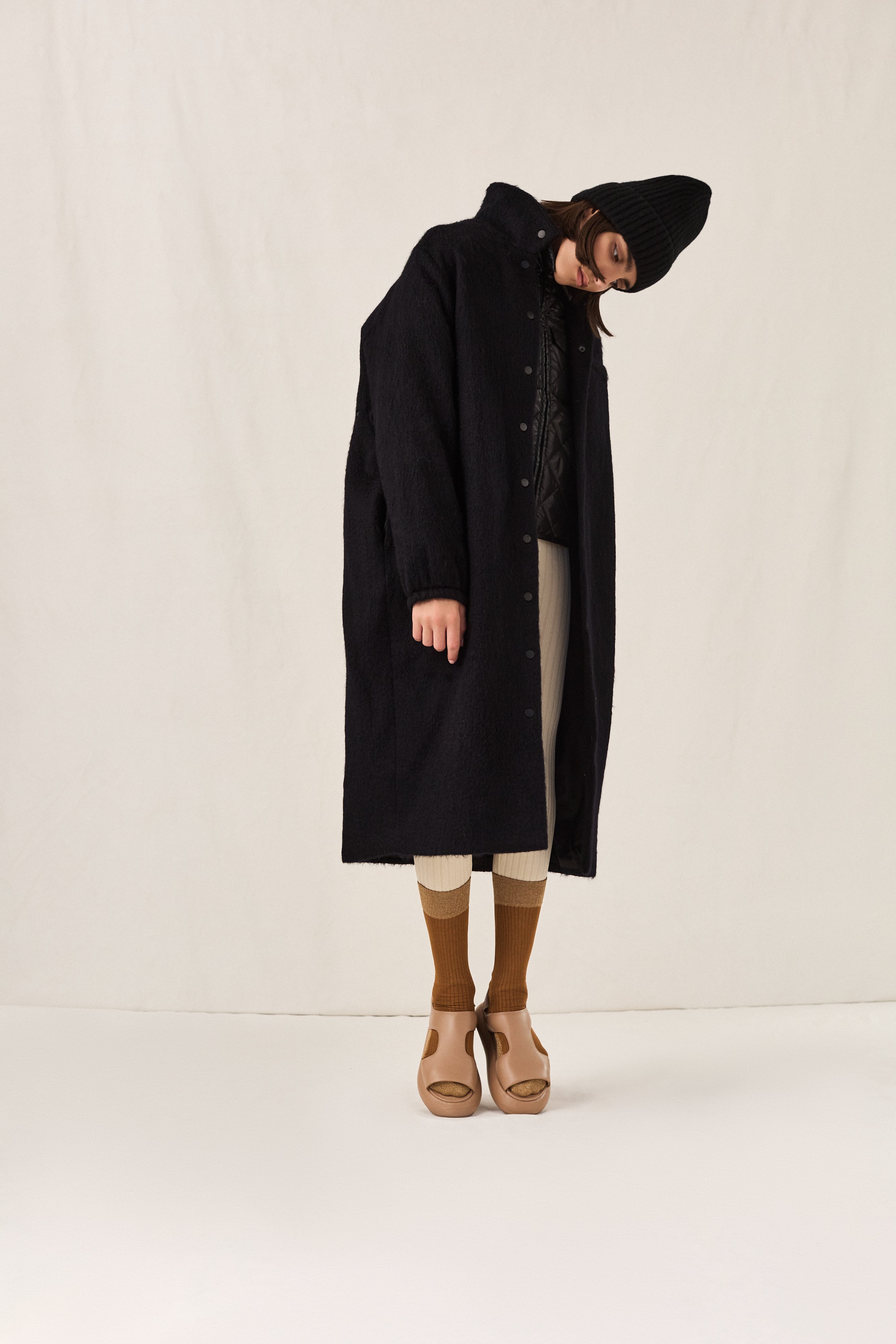 Mohair Curve Overcoat Black