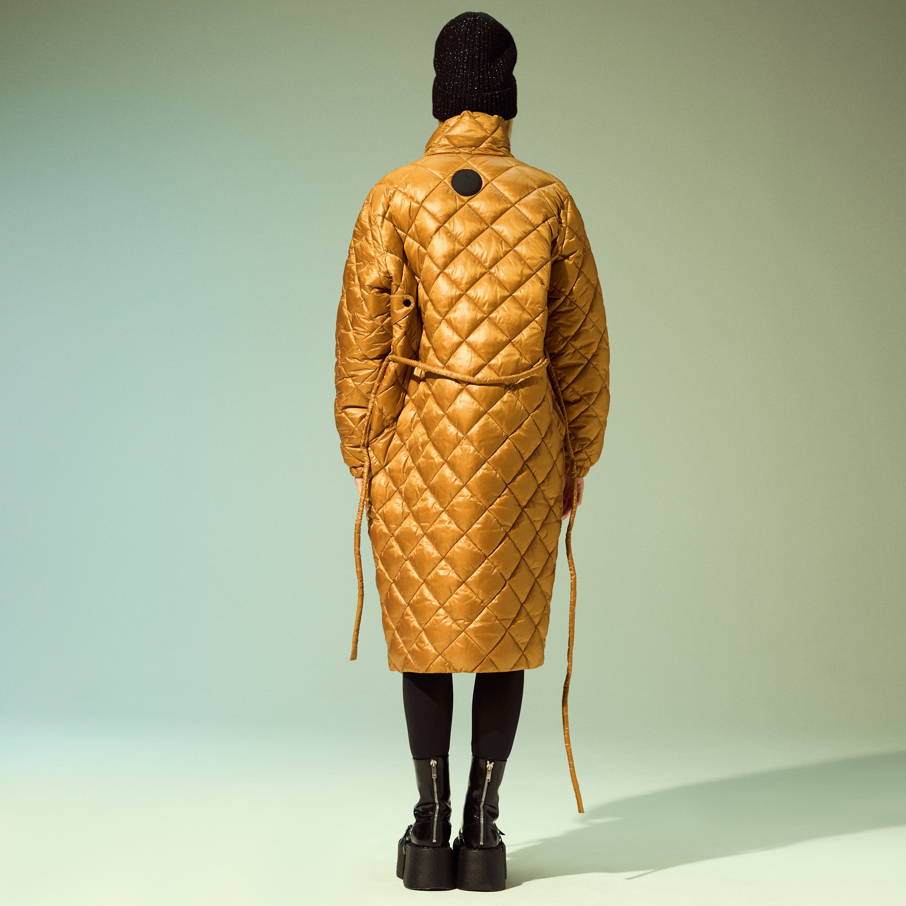 Curve Coat No. 1 Camel - Final Sale