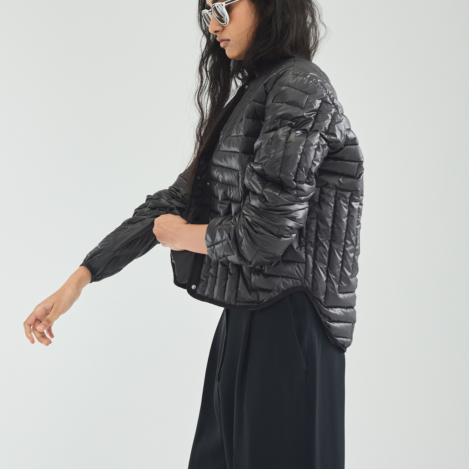 L Chev Bomber in Black