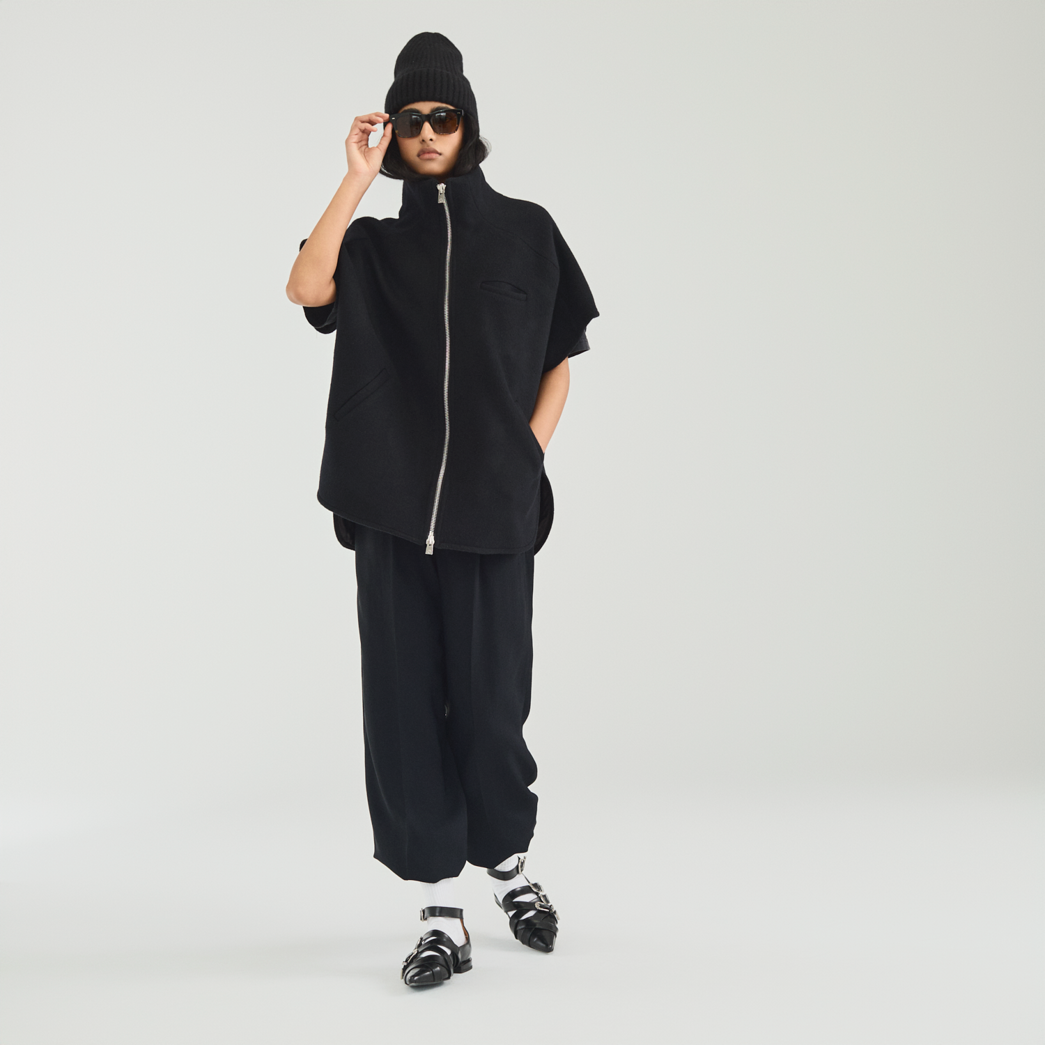 Wool/Cashmere Metal Zip Vest Black