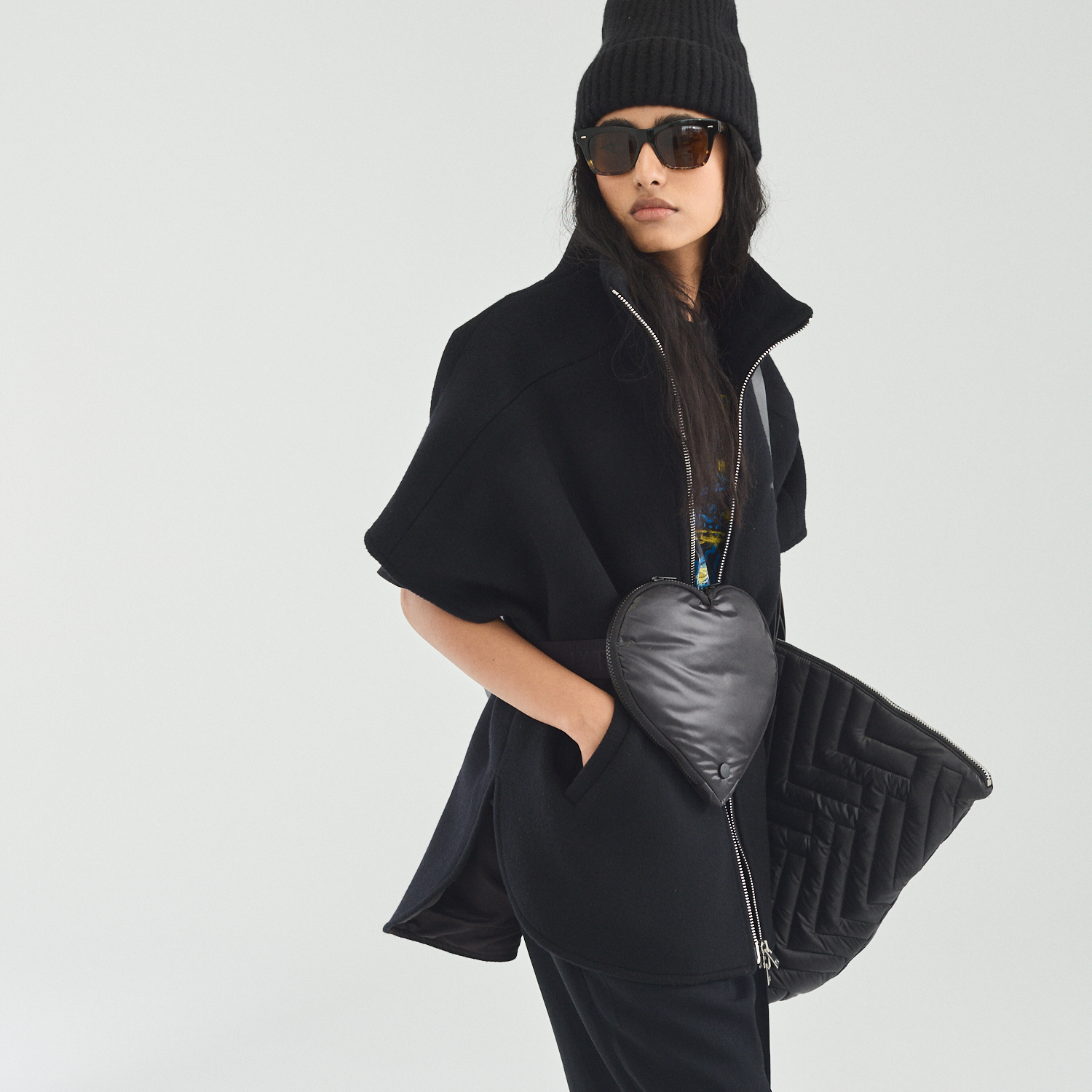 Wool/Cashmere Metal Zip Vest Black