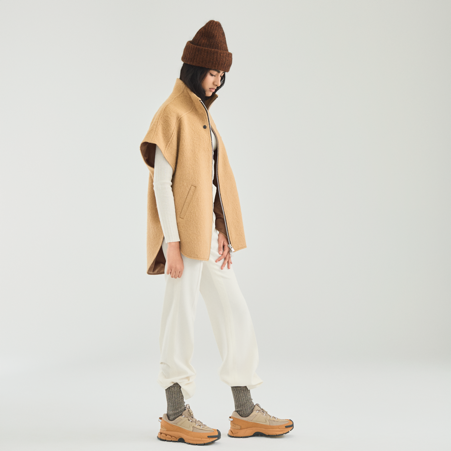 Mohair Metal Zip Vest Camel