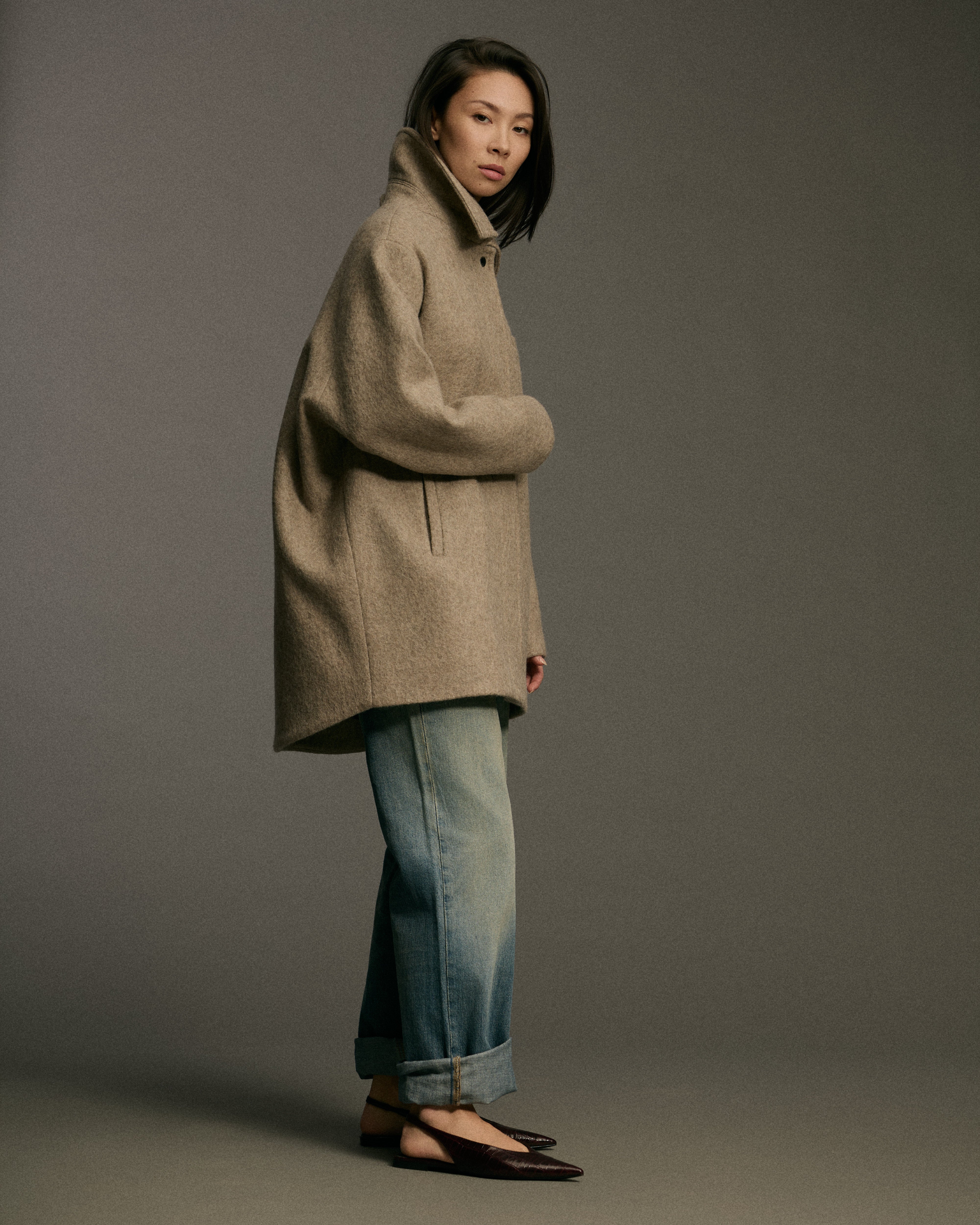 Crop Curve Coat | Taupe