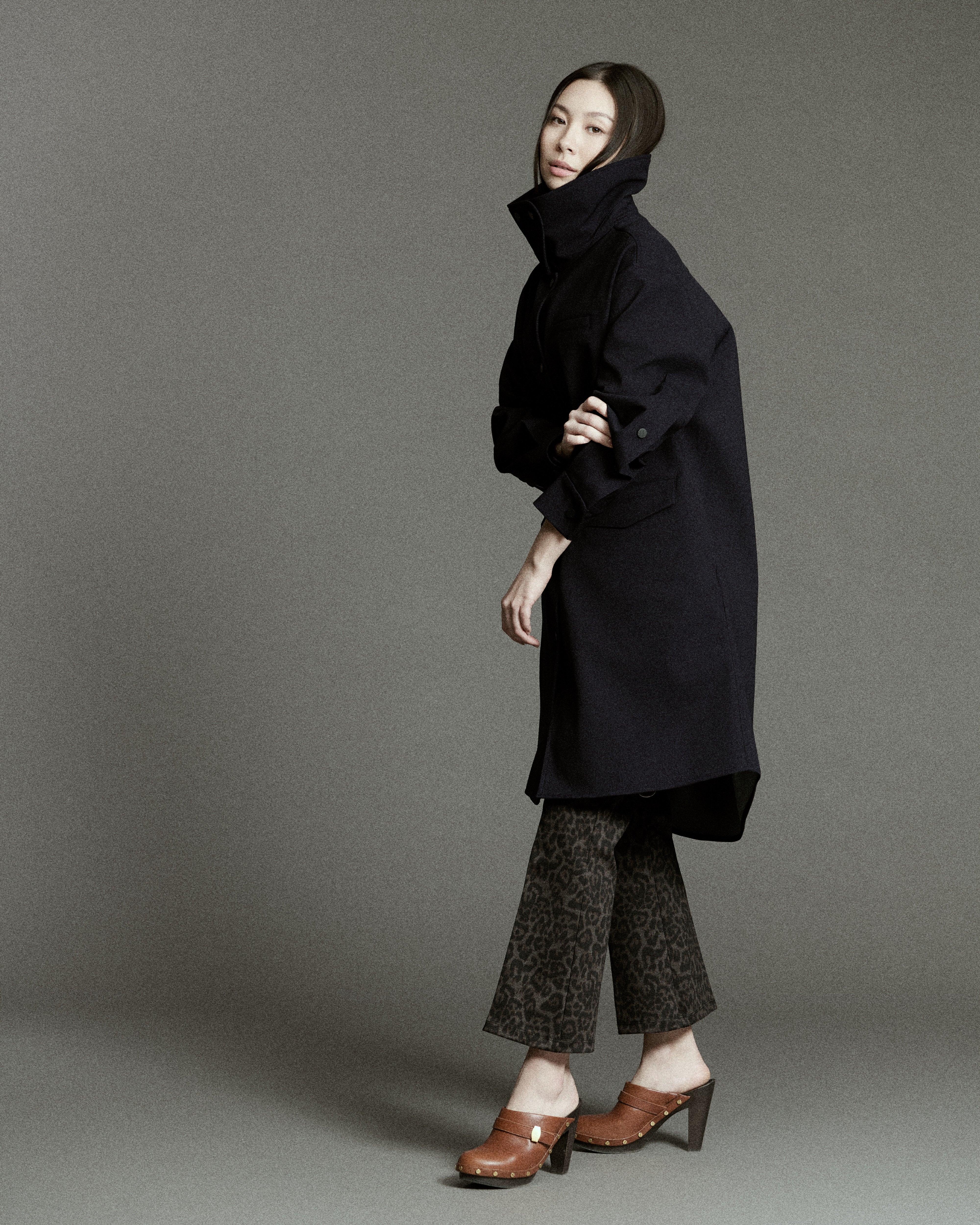 Boomerang Trench Navy - Waterproof, Breathable & Crease Free