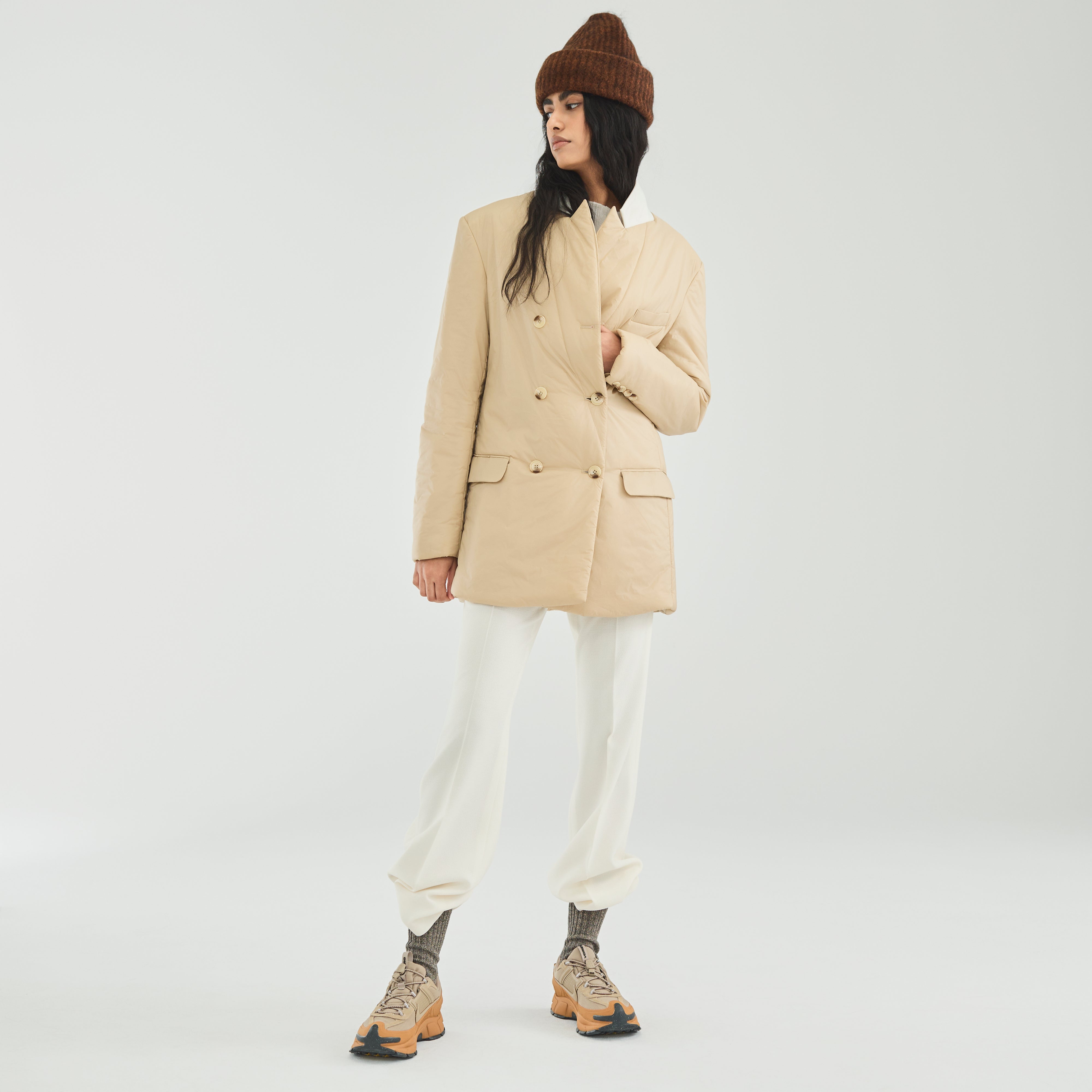 Puffy Blazer in Putty