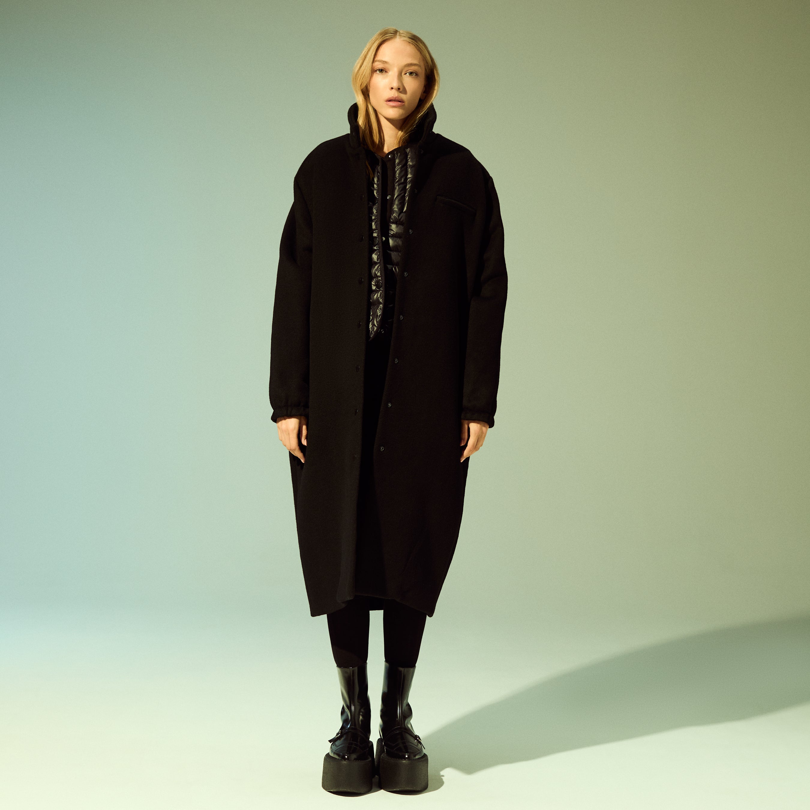 Wool/Cashmere Curve Coat