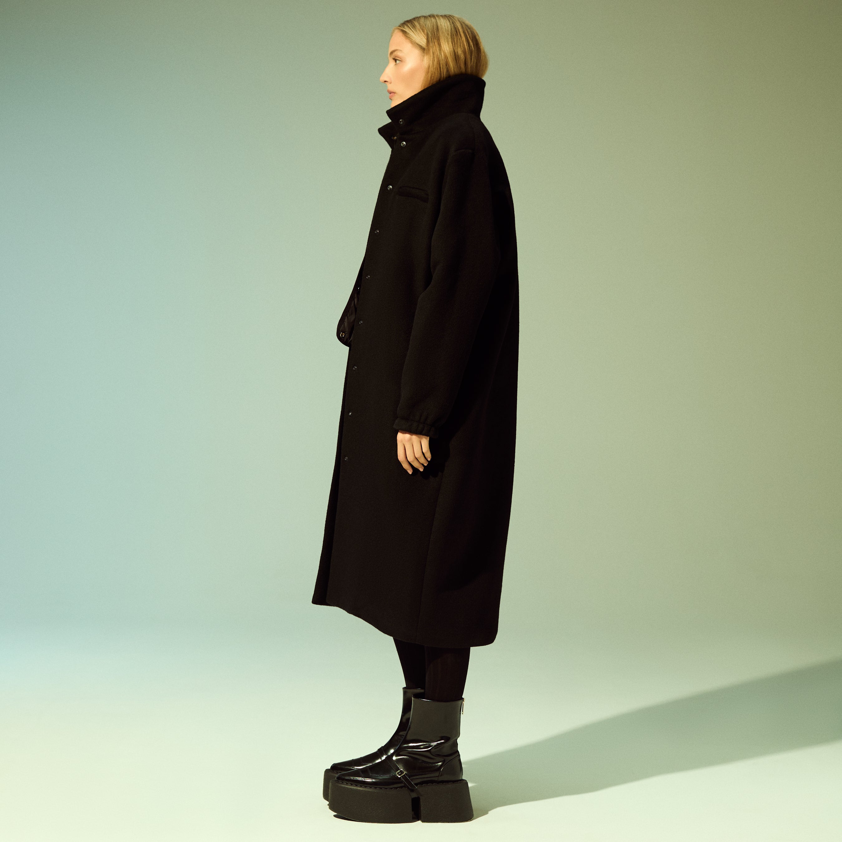 Wool/Cashmere Curve Coat