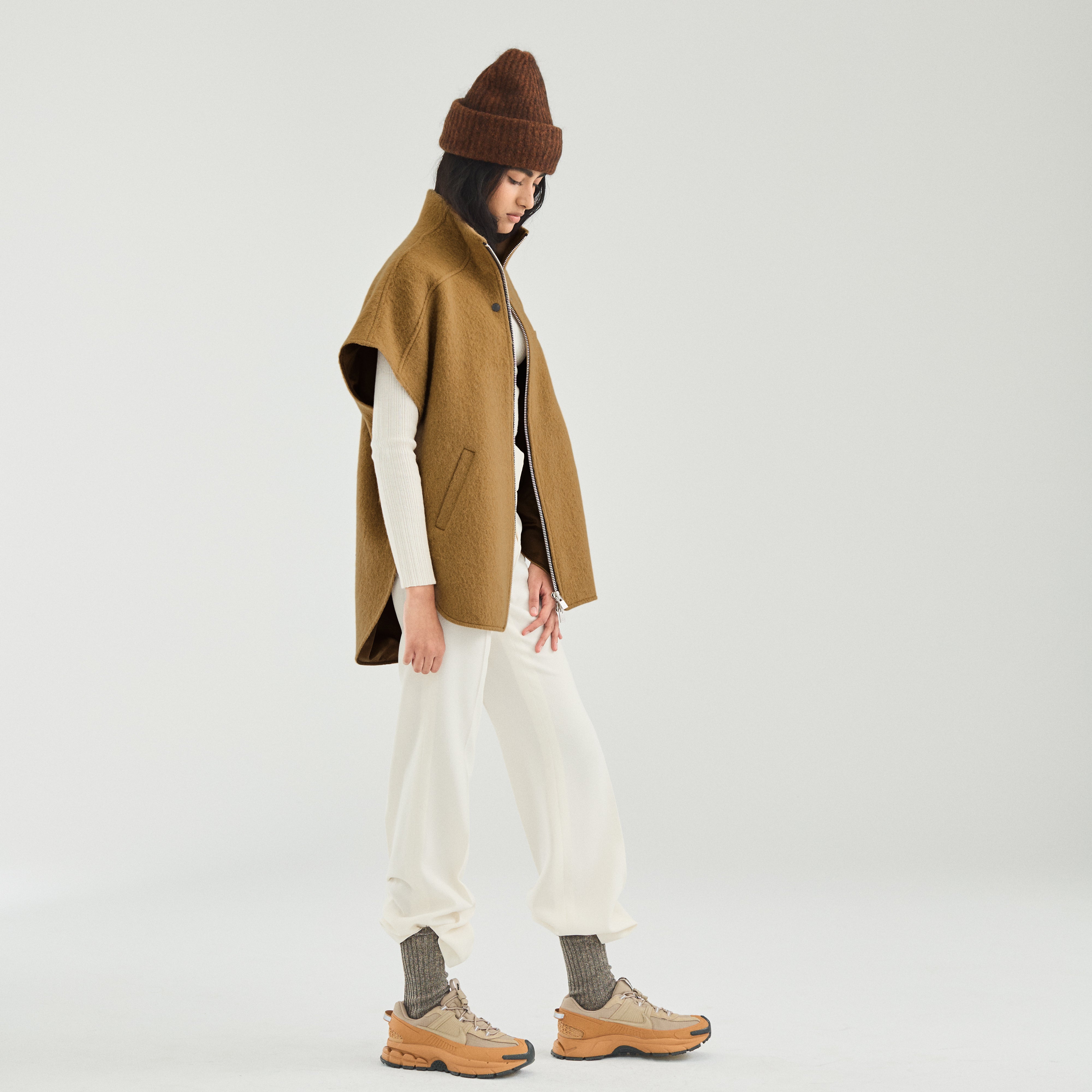 Mohair Metal Zip Vest Camel