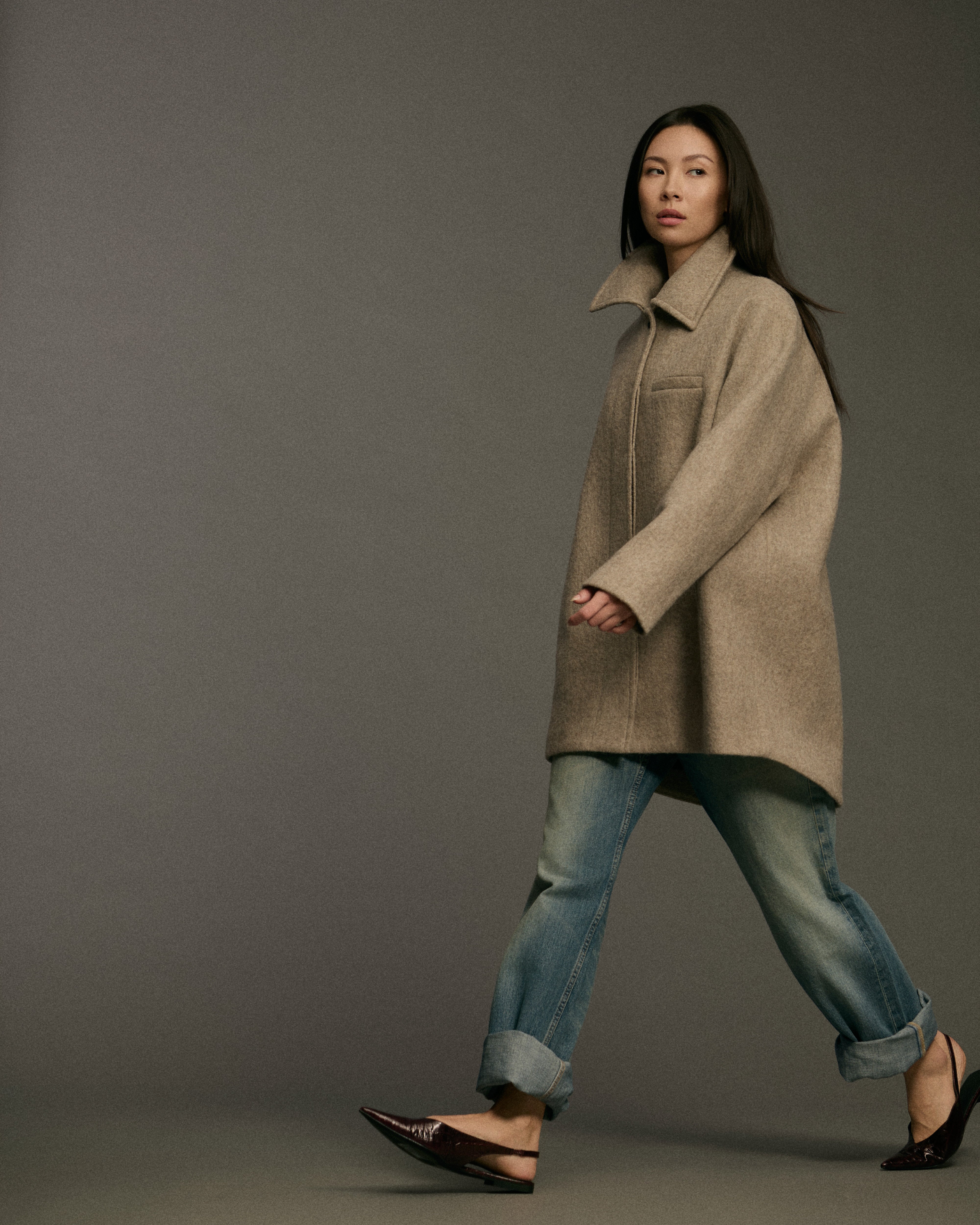 Crop Curve Coat | Taupe