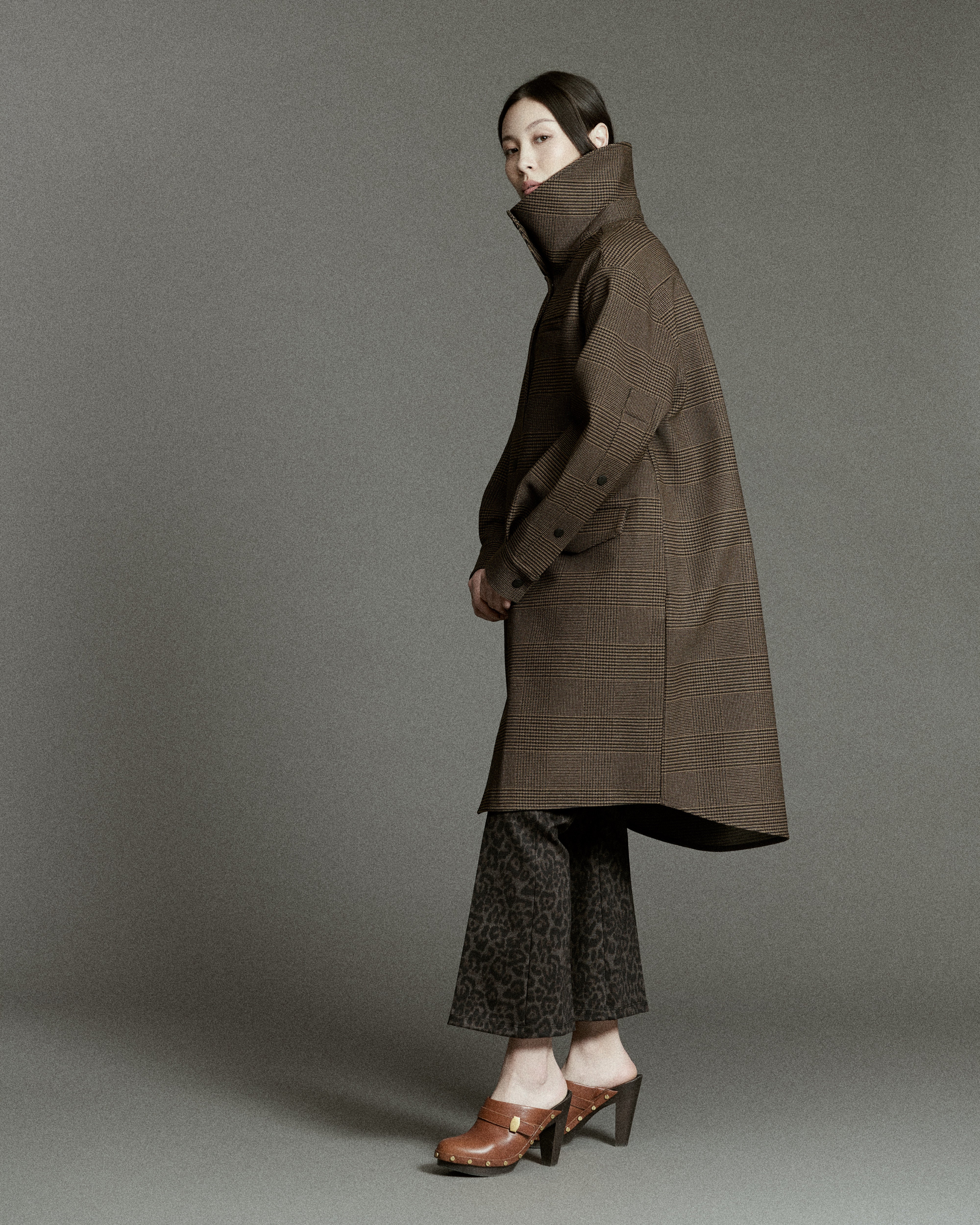 Boomerang Trench in Tawny Plaid - Waterproof, Breathable & Crease Free