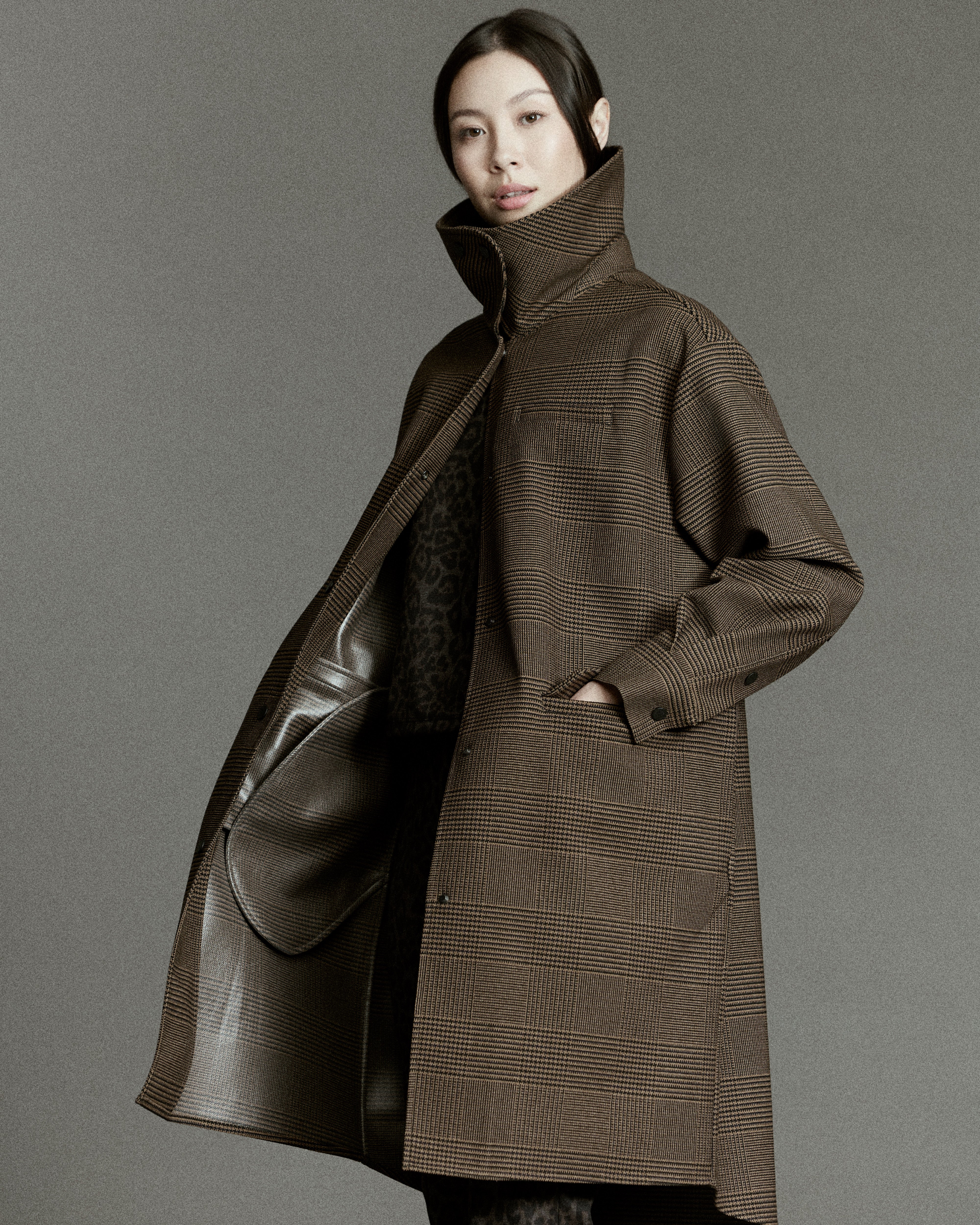 Boomerang Trench in Tawny Plaid - Waterproof, Breathable & Crease Free