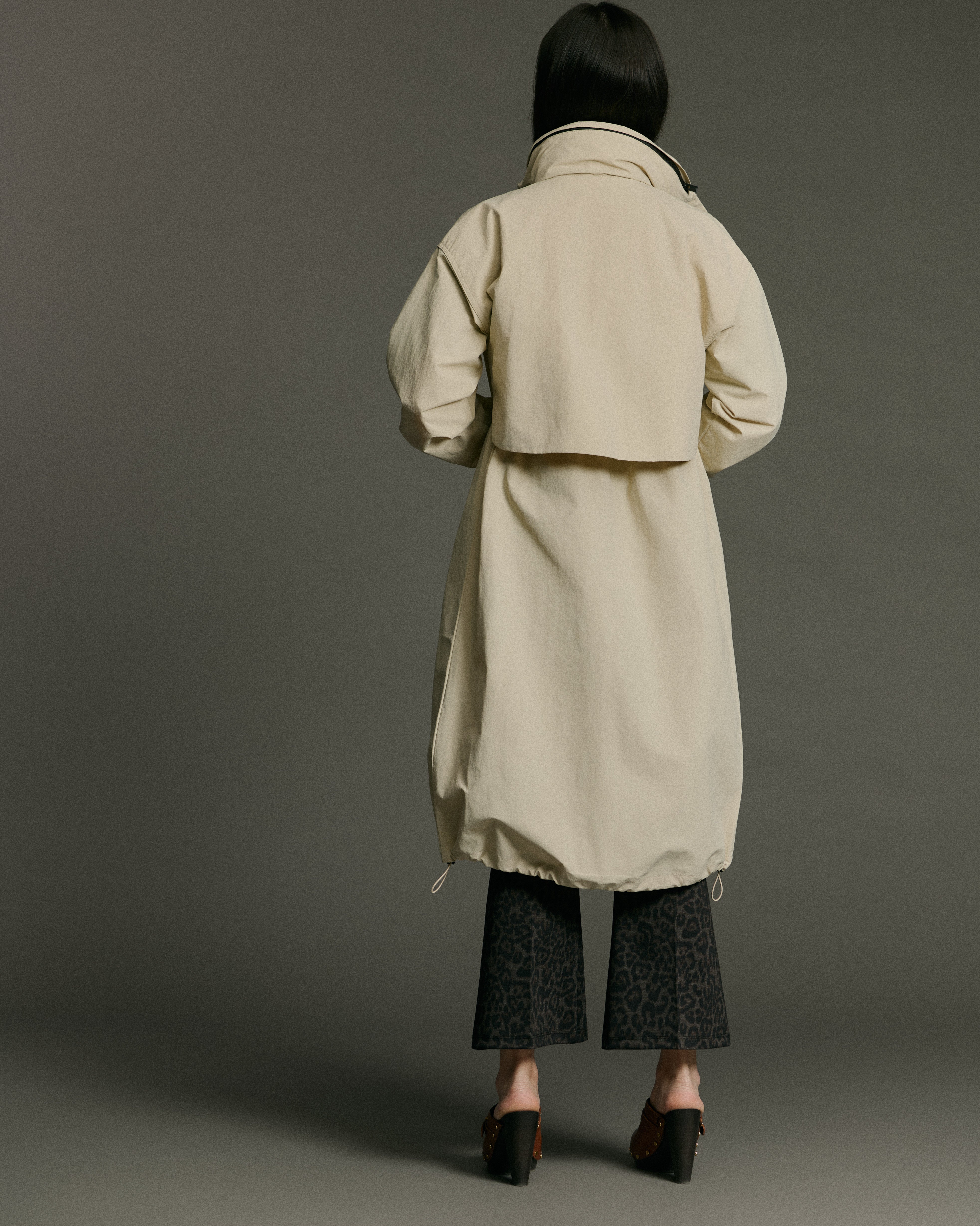 Cinch Raincoat | Stone