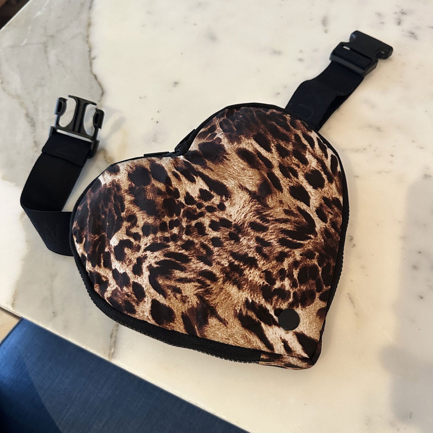 ANIMAL HEART CROSS BODY BELT BAG